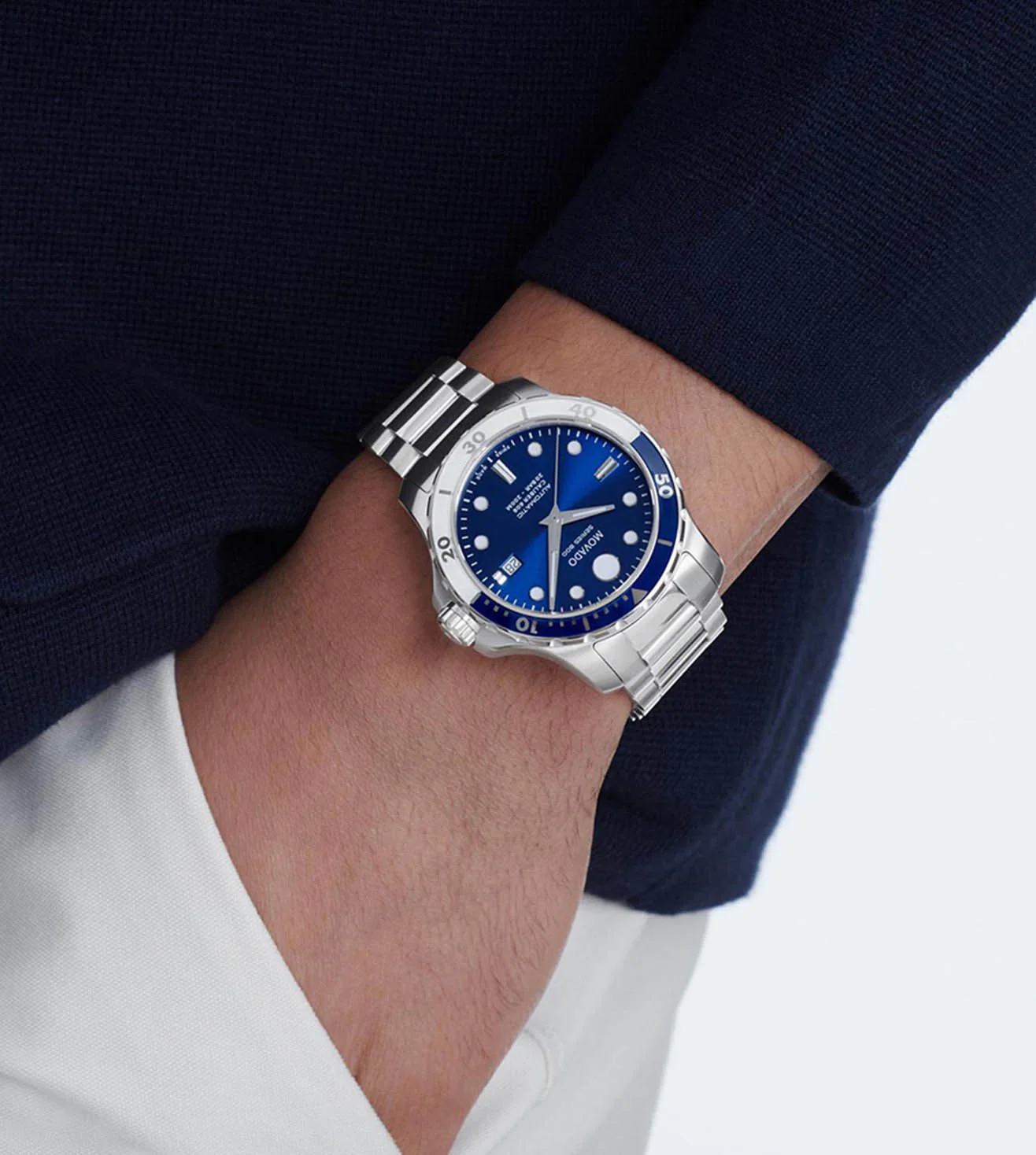 2600158 | MOVADO Series 800 Swiss Automatic Watch for Men - Image 5