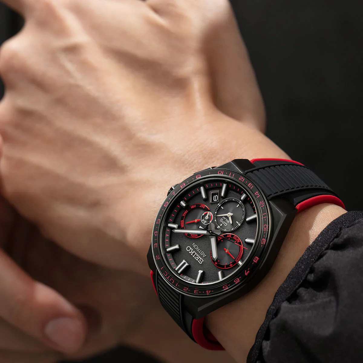 Astron ‘Redshift’ GPS Solar 5X Titanium Limited Edition - SSH137J1 - Image 3