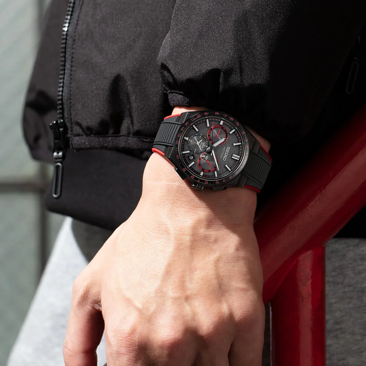 Astron ‘Redshift’ GPS Solar 5X Titanium Limited Edition - SSH137J1 - Image 5