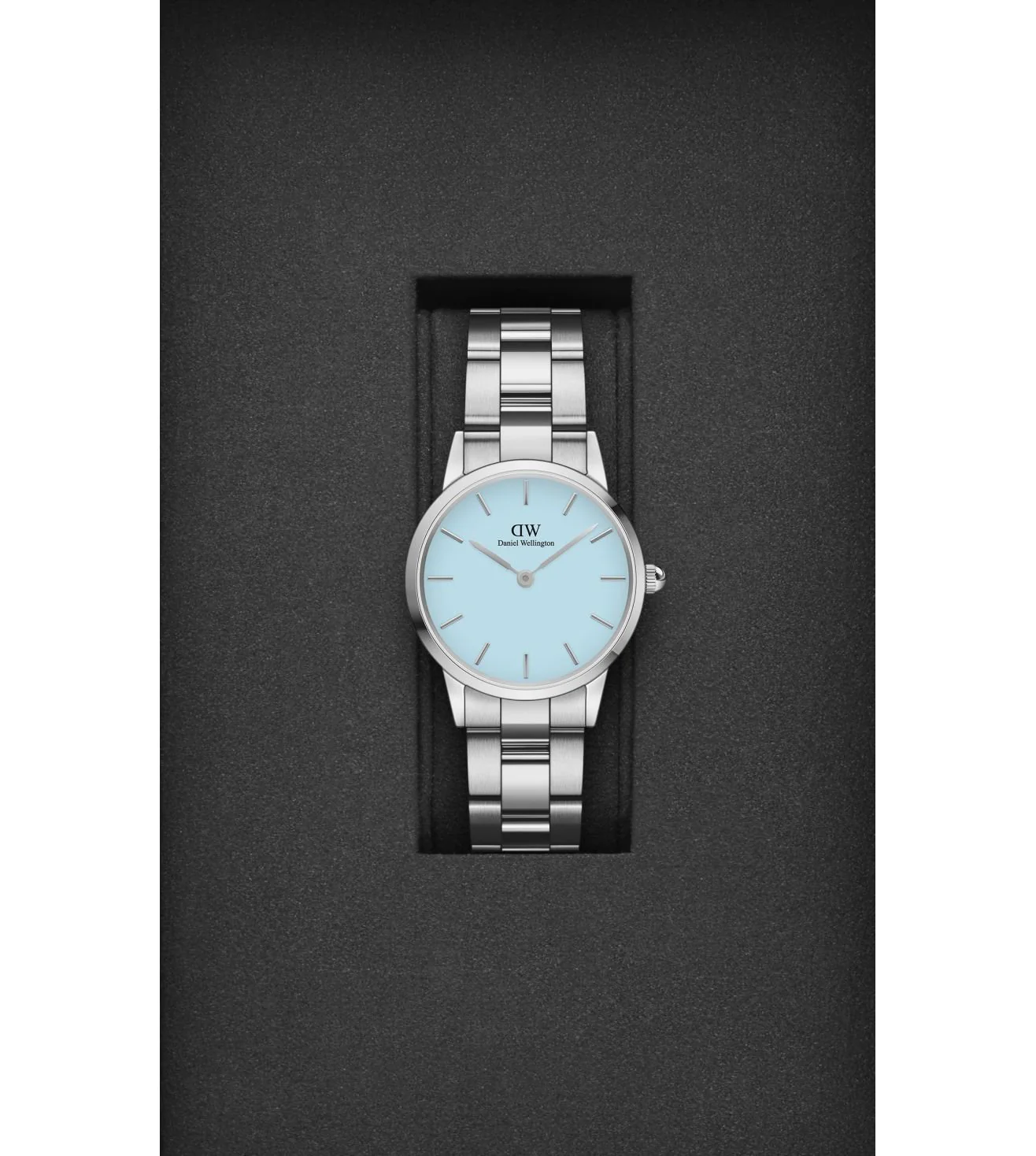 DW00100540 | DANIEL WELLINGTON Iconic Link Watch for Women - Image 4