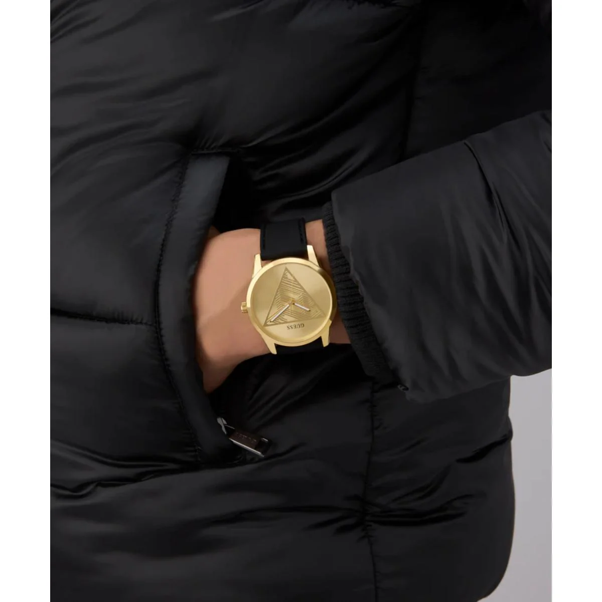 GUESS Champagne Dial Analog Silicone Strap Men's Watch GW0957G2 - Image 5