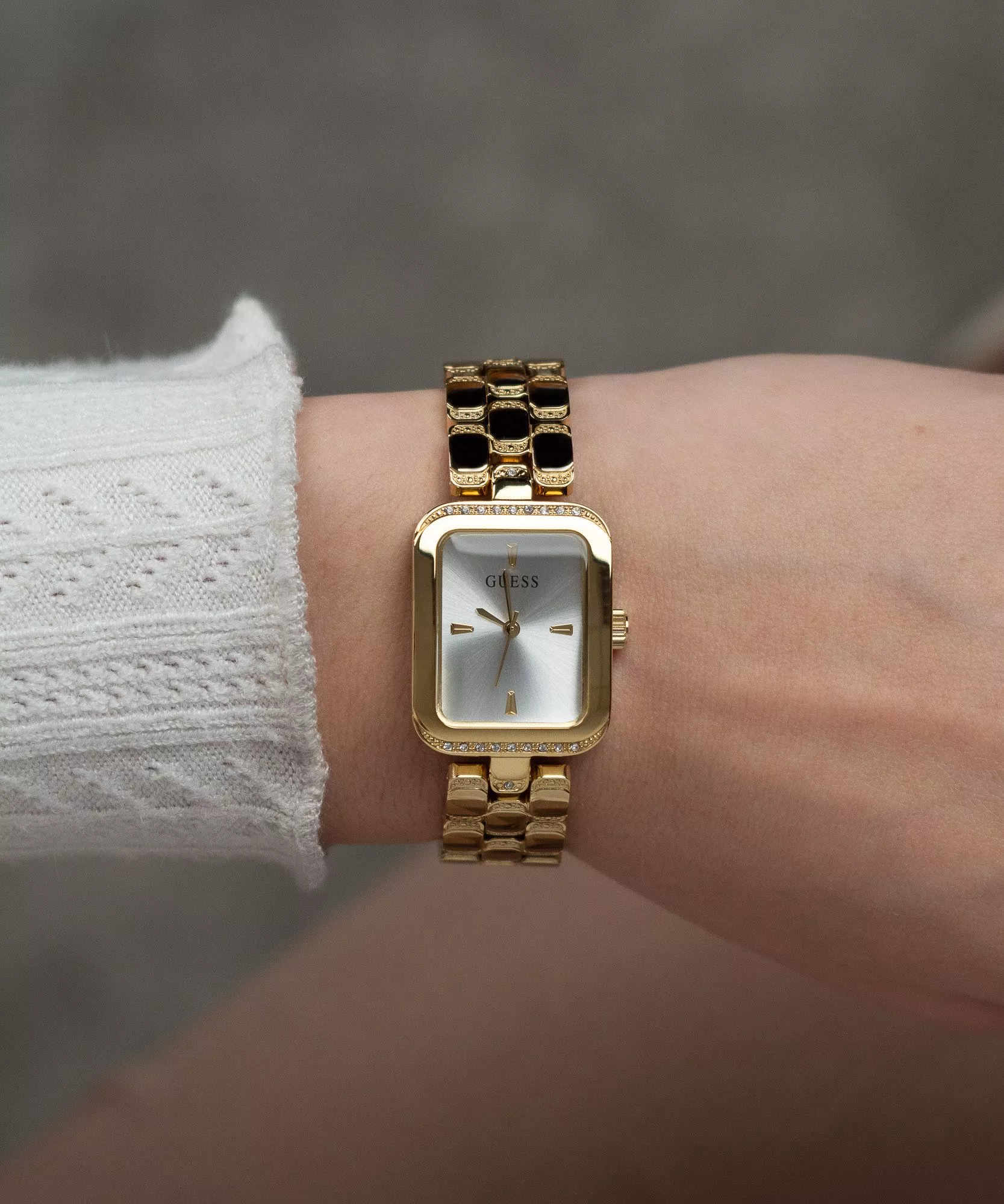 GUESS Isla White Rectangle Dial Analog Women Watch GW0865L2 - Image 2