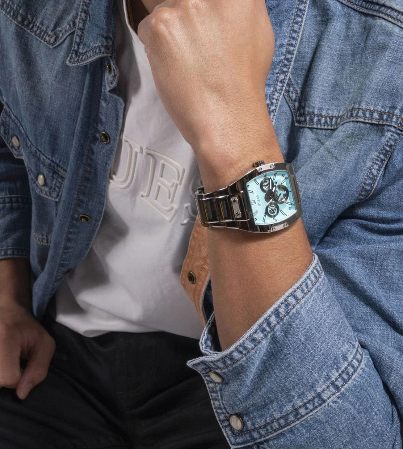 GW0456G4 | GUESS Analog Watch for Men - Image 6