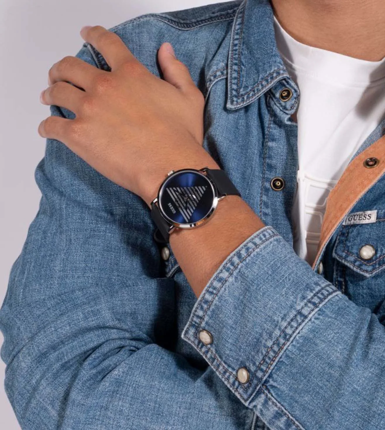GW0503G2 | GUESS Watch for Men - Image 8