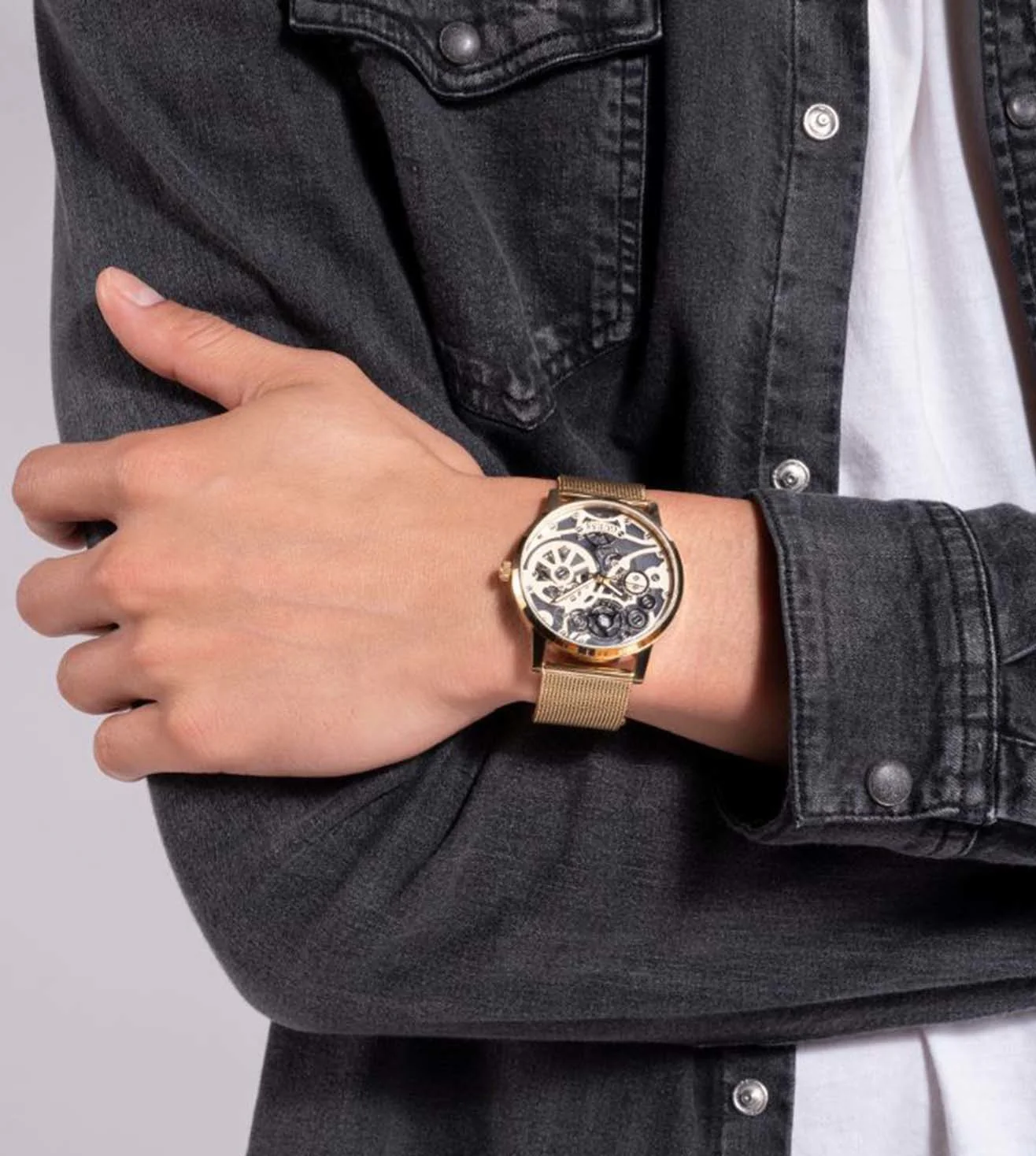 GW0538G2 | GUESS Watch for Men - Image 7