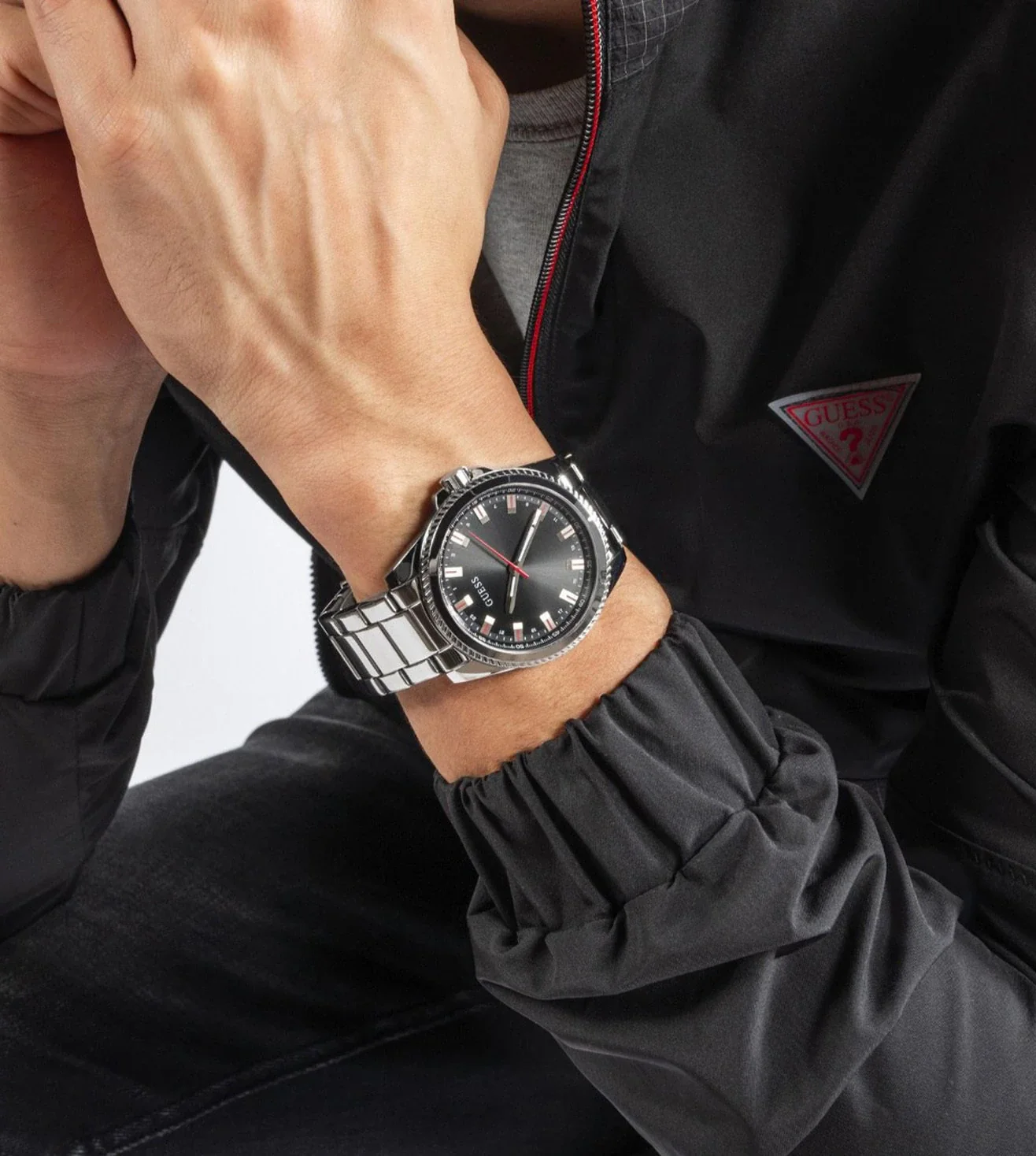 GW0718G1 | GUESS Analog Watch for Men - Image 6
