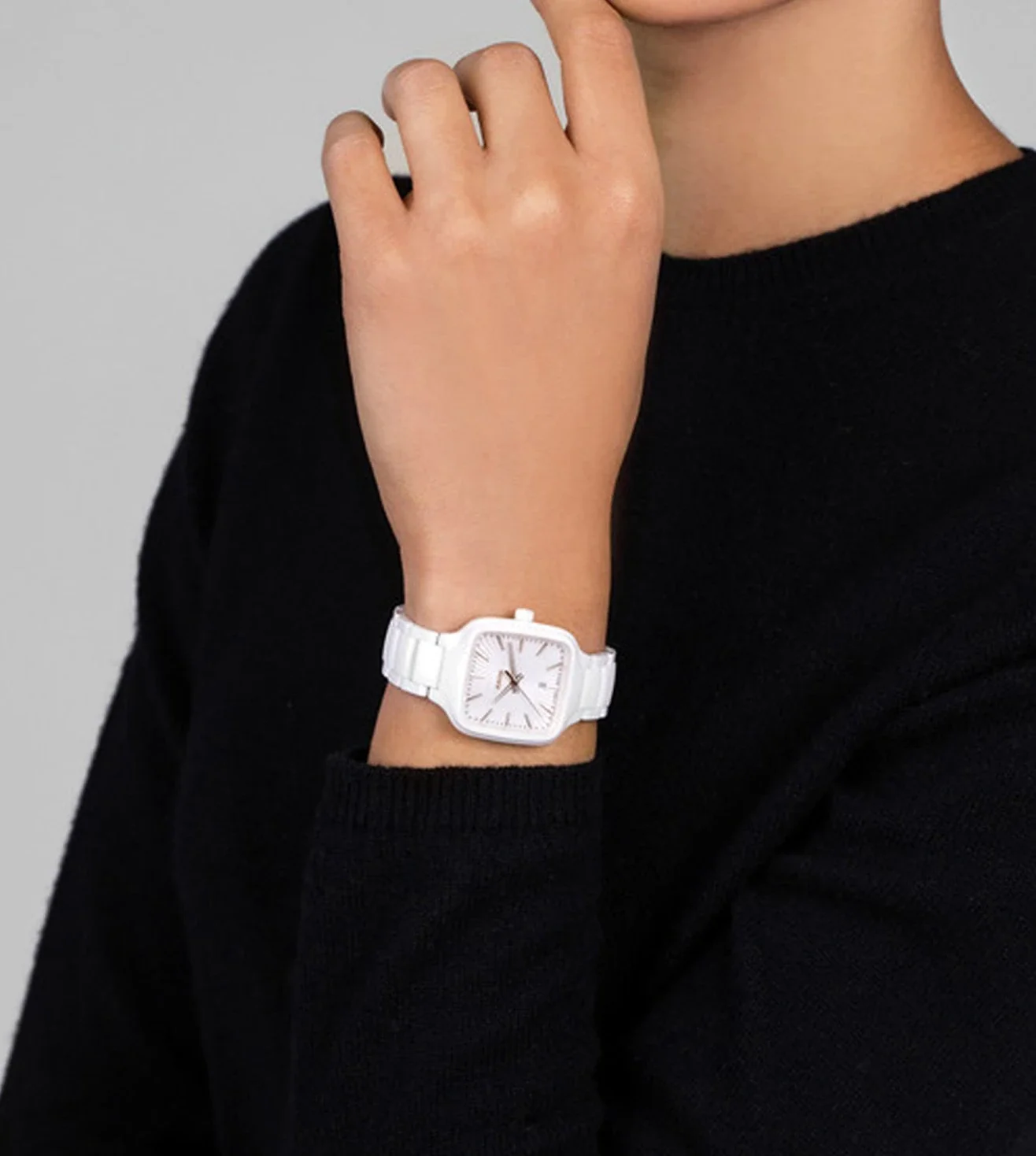 R27072012 | RADO True Square Analog Watch for Women - Image 5