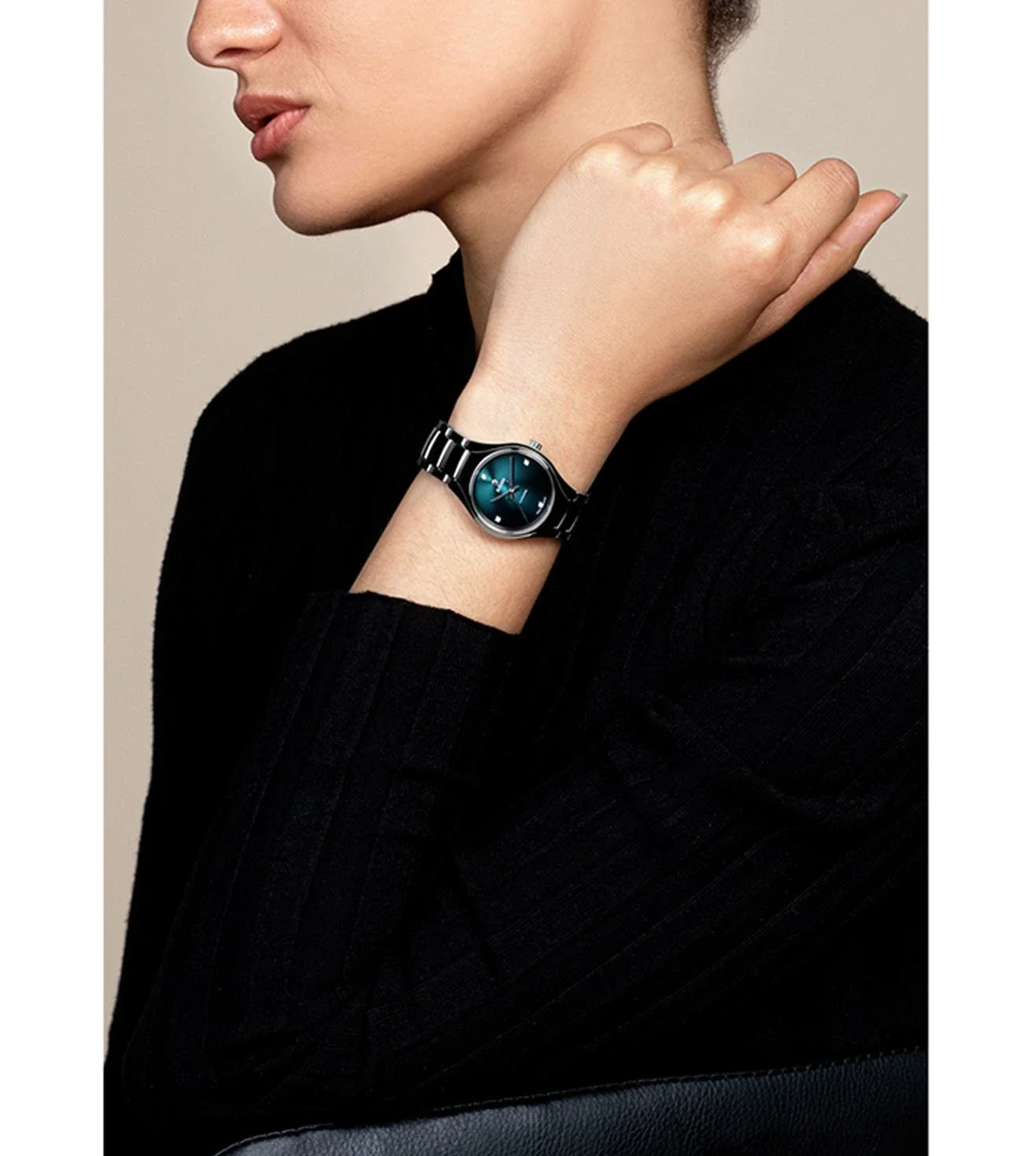 R27243742 | RADO New True Diamonds Automatic Watch for Women - Image 2