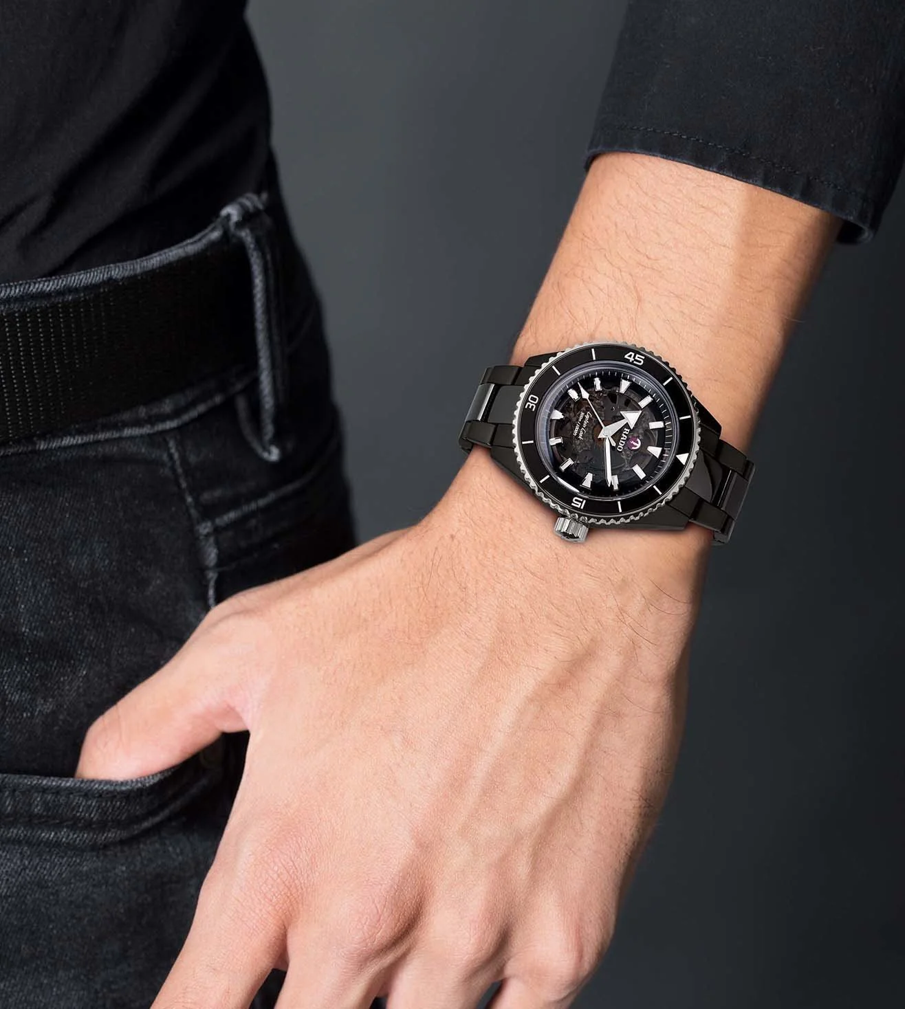 R32127152 | RADO Captain Cook HT Ceramic Watch for Men - Image 7