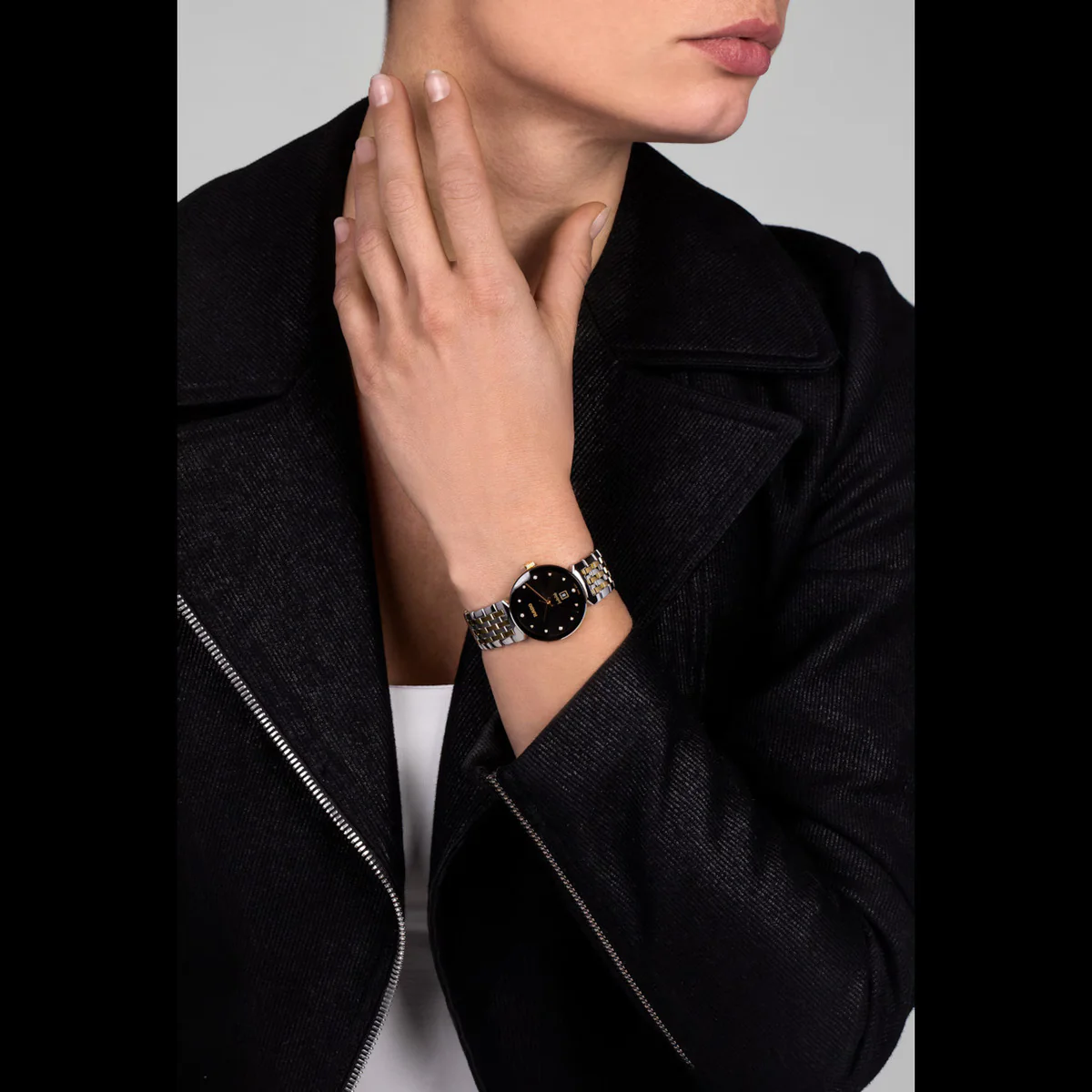 RADO Florence Quartz Black Dial Diamonds Analog Women's Watch R48913743 - Image 3